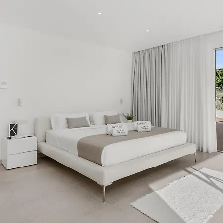 Karat Splendida Villa *