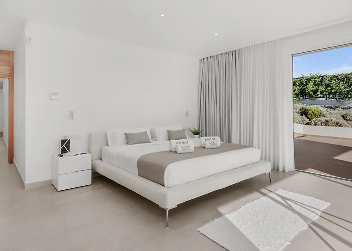 Karat Splendida Vila *